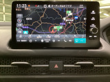 多機能と操作のしやすさを両立した、Honda CONNECT対応のナビディスプレーです。ETC2.0車載器もナビゲーション連動し、スマートフォン用Bluetoothユニット付きです。