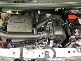 親切・丁寧な専門メカニックスタッフが応対!・車検・点検整備・事故等の修理などアフターサービスも安心。お車のカスタマイズもネクステージのサービススタッフまでご相談ください!