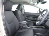 【フロントシート】運転しやすいドライバーズコックピット!ドライブが楽しくなります。