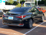ES 300h 