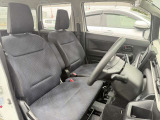 運転席シート廻りは使用感も少なく、良好な状態となっています。前オーナー様が丁寧に使っていたことがよくわかりますね。