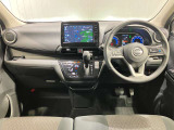 フロントガラスを大きくデザインしているので、運転席からの死角が少ない分安心して運転していただけます★