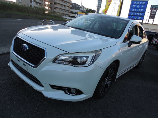 レガシィB4 2.5 リミテッド 4WD 走行距離無制限・1年間保証・車検整備付・