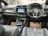 納車から1ヶ月を目安に無料点検を受けていただけます。(最寄りの日産のお店でも可能です)