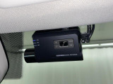 事故時の証拠となるだけでなく、危険運転の抑止力や、ヒヤリハットの記録による安全意識向上など、安全運転をサポートする機能をアピール。?