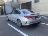 力強く躍動的なエクステリアで街中での存在感も際立ちます。