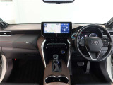 ディスプレイオーディオを装備。スマホとクルマをつなぐことで、これまでのナビに加えて、いろんなサービスが楽しめます