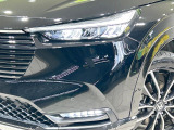 【シーケンシャルターンランプ付きLEDヘッドライト】人気の『流れるウィンカー』付きのLEDヘッドライトを装備♪高級感はもちろん、点灯時は存在感たっぷりで他車からも認識されやすく安心です。