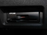 『ETC』 なら高速道路をスイスイと通過!!クルマは料金所をノンストップで通過することができます!