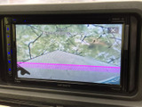 バックモニター付きで、狭い場所でも安全に駐車できます。運転に自信がない方にもおすすめです。