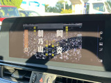 停車中には、ニュースや番組を楽しめます。待ち時間や休憩時間に役立つ便利な機能です。