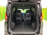 普段のお買い物や通勤、送迎等に十分な荷室スペースを確保しております。セカンドシートを倒すと、大きな荷物の積載も可能です♪