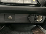 USB電源を装備してます。スマホやタブレットの充電に便利です♪