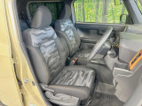 運転席シート廻りは使用感も少なく、良好な状態となっています。丁寧に使われていたことがよくわかりますね。