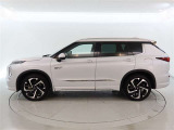 アウトランダー PHEV 2.4 P 4WD 