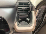 WEB掲載時にはお車に付いている装備と、様々な写真をたくさん載せるように心がけております。1台1台特徴をとらえたキャッチコメントを掲載しています。