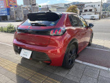 ライオンの「爪痕」をイメージしたテールランプ!