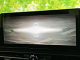 使いやすいインターフェースで、快適なドライブをサポートします。直感的な操作で、必要な情報を手軽に確認できます。