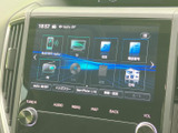 様々な情報を分かりやすく表示。車両設定や機能操作もスムーズに行えます。快適なドライブをサポートする頼もしい相棒です。