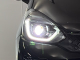 【LEDヘッドライト】LEDヘッドライトは消費電力が少ないので寿命が長いです!明るさも十分で、夜間走行の負担を和らげてくれます!