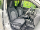ドライバーによって運転しやすいポジションは異なり、あの車はどうなのか不安なこともありますよね。気になるお車は店頭で乗り込んでご確認いただけます♪