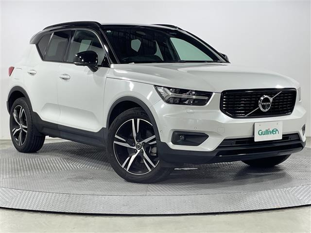 XC40 B4 AWD インスクリプション 4WD 4WD 本革シート