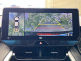 駐車時の安全をサポートするバックモニター。狭い場所でも安心して後退や方向転換ができます。後方の状況確認をお手伝いします。