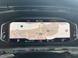 【Digital Cockpit Pro】メーター表示に加え、ナビゲ―ションのマップ、アシストシステムなど好みに応じて表示を切り替えできます。