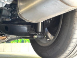 お車を安心してお乗りいただく為には、足回りの定期点検が欠かせません。サービスサポート(有償保証)では無料点検もご提供しており、安心のカーライフをお過ごしいただけるサポート体制が整っています。