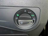 LEDマトリックスヘッドライト&rdquo;IQ.LIGHT。LEDを精密に制御して照射します。
