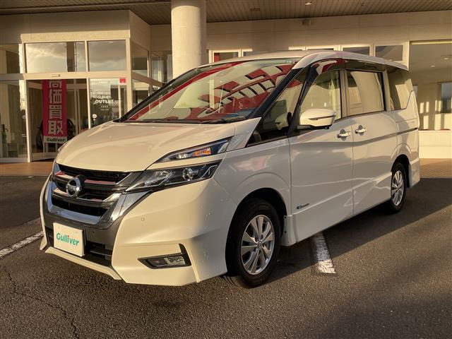 セレナ 2.0 ハイウェイスター 4WD 修復歴無し