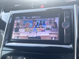 停車中にTVを楽しむことができ、待ち時間も快適に過ごせます。様々なチャンネルからお好みの番組を選んで、リラックスした時間を過ごしてください。