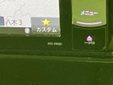 車両後方の状況をわかりやすく表示。狭い場所での駐車や後退時も、安全に運転をサポートします。運転の苦手な方にもおすすめです。