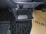 中古車だからボディーコーティングがおすすめ!下地処理が重要なコーティングはもちろんプロの施工でピカピカに仕上げます。