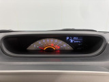 車両状態証明書修復歴の有無も一目瞭然。機能や内装・外装、走行距離、修復歴の有無をチェックし、クルマの状態を10段階にした車両状態証明書。数字や記号を使ってわかりやすく表示しています。