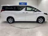 安心感のある力強い走り。静かな車内で家族とのおしゃべりが盛り上がります。
