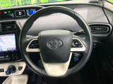 【純正革巻きステアリング】上質な革を使用することで、手にしっかり馴染みとても運転しやすいハンドルです♪