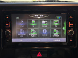 【Bluetooth】ナビゲーションと携帯電話/スマートフォンをBluetooth接続することができます。接続するとハンズフリーで使用することができるので、とても便利です!