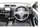 当店は全車『ロングラン保証』付!(1年間、距離無制限 HV車はHV保証付) 別途延長保証もご用意しております♪ ぜひ現車を確認にご来店ください