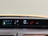 TFTカラ-マルチインフォメ-ションディスプレイ4.2インチの液晶画面に、安全・安心のコンテンツやオ-トエアコンのステ-タスなど、さまざまな運転情報を表示し見やすさにこだわったメ-タ-です♪