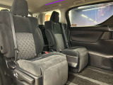 車内もキレイで嫌な臭いもありません☆車内の臭い、汚れが気になる方は内装のスチームクリーナーも施工可能です♪