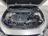 【エンジンルーム】エンジンの調子は良好です!ご納車前にはしっかりとオイル交換・その他油種類の点検補充をさせて頂きます。また、ガリバーでは修復歴のある車は販売いたしません。