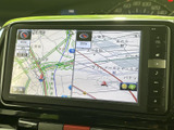 ナビゲーションシステムで、目的地までスムーズに。運転をサポートする便利な機能が満載です。