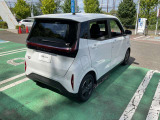 【障害物センサー】細い道を通ったときや駐車するとき等、障害物に当たりそうになると警告音が鳴ったり、自動でブレーキをかけてくれます。安心ですね!