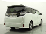 こちらの車両は、ご購入後も継続して安心メンテナンスを提供させていただく為、岐阜県内のお客様への販売・登録に限らせていただきます。