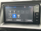 様々なソースに対応し、高音質なサウンドを楽しめます。お好みの音楽を聴きながら、快適なドライブをお楽しみください。音質にもこだわりました。
