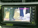 停車中にテレビや動画を楽しめるので、待ち時間も快適に過ごせます。家族や友人と一緒に、楽しい時間を共有できます。(※運転中の視聴は法律で禁止されています)。