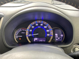 視認性の高いメーター類で、運転に必要な情報をしっかり把握。落ち着いたデザインが、運転に集中できる環境を提供します。
