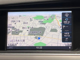 ●純正ナビ:一体感のあるナビは、高級感ある車内を演出してくれます。オーディオ機能も充実しておりますので、運転もより楽しめます♪