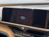 【12.3インチワイドナビ】高級感とインパクトのある大型ワイドナビを装備。各種オーディオ操作はもちろん、横長ワイド画面でのマップ2分割表示など、利便性も高いナビです♪